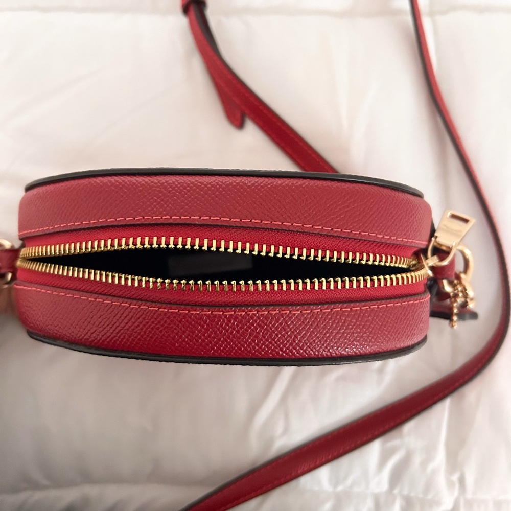 Coach Scarlet Crossbody Bag - Picture 4 of 4